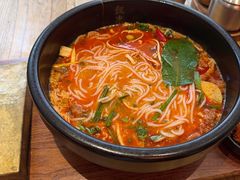 -银米·云南传统过桥米线(双廊黑金冠店)