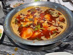 -老船舫·现做活鲜鱼馆(东郊记忆店)