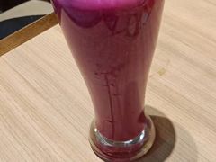 红色维c-百特喜·意大利餐厅(八佰伴镇江店)