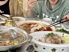 手抓羊肉-马尔龙新疆饭店·清真(瑞景店)