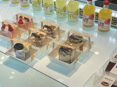 -焙丽拾光(麦凯乐直营店)