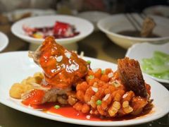 -吴越荣记苏州菜·松鼠桂鱼 100% 活鱼现做(月光码头店)