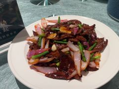 -凤凰园烤鸭店·唐山菜·传承花椒肉(老唐丰路店)