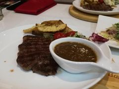 -斗牛士牛排餐厅(嘉里汇店)