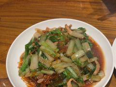 -泉畔人家·老济南经典鲁菜(大明湖店)