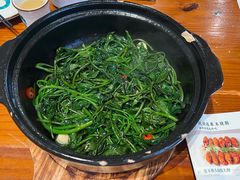 -凤阁楼果木烧鹅(鹤山陈山店)