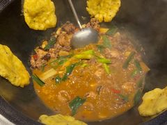 -六州府地锅鸡·农家菜·龙虾(未来科技城店)