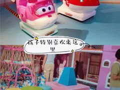 -星舰梦航(广百广场荔胜店)
