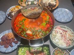 -楠小云·云南鲜菌·鲜牛自助火锅(九眼桥店)