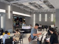 -M Stand(成都COSMO店)