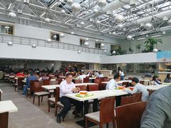 -文汇新民联合报业集团(上海报业大厦店)