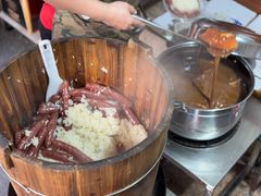 -梁阿婆廿年老牌扣肉糯米饭