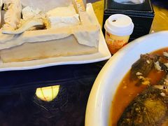 -95号酱骨·一块豆腐(展春园西路店)