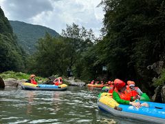 -雅鲁激流探险漂流