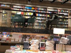-覔书店(壹方城店)