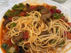 -明优利特色拌面抓饭(南昌路店)