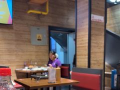 -管氏翅吧(护国寺店)