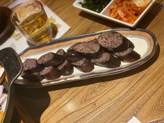 米肠-冰川冷面·延边菜·炭烤串(观前店)