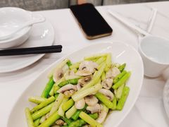 -楚山晓·湖北菜(武汉光谷K11店)