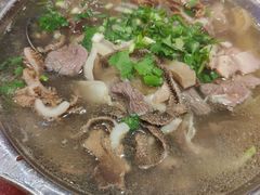 -谢老五跷脚牛肉·非遗传承店