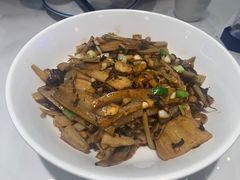 -兰湘子·湘菜小炒(石家庄万象城店)