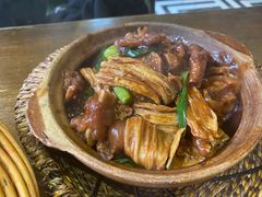 猪蹄焖凤爪-熠盛粤味·顺德桑拿鸡(永康路店)