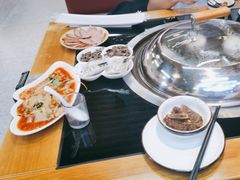 -炖四方东北铁锅炖·烧烤小龙虾(中豪国际店)