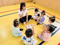 -哲学苑亲子园·早教婴儿托育·婴儿游泳(颐龙湾店)