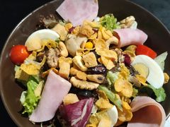 蜜汁火腿坚果鲜蔬沙律-绿茵阁(体育西分店)