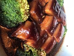普洱茶蒜香红烧肉-丽江金茂凯悦臻选酒店-滇香馆