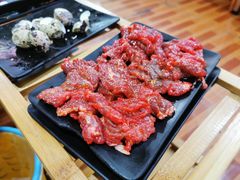 石板牛肉-阿昌白族石板烧·菌锅(大理古城店)