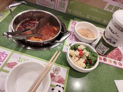 -一围肥牛肉小火锅(佳兆业广场店)