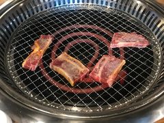 牛仔骨-美洲岛烤肉自助餐厅