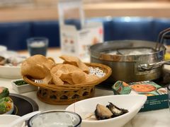 -樾餐厅泰式海鲜火锅(民歌湖店)