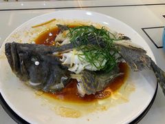 -覃记海鲜美食餐厅