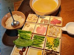 -云海肴·汽锅鸡·云南代表菜(天山百盛优客店)