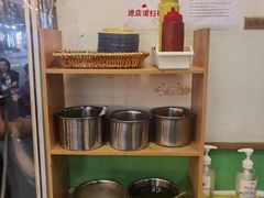 自助调料区-脑馋粉儿(三里屯店)