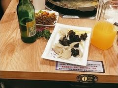 -小渝公重庆卤味火锅(临沂店)