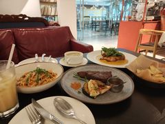 -灵意咖啡·西班牙美食(汕头金平万达广场店)