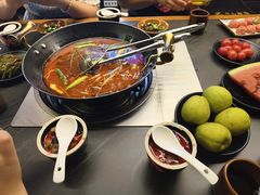 -贵厨酸汤牛肉(花果园国际中心店)