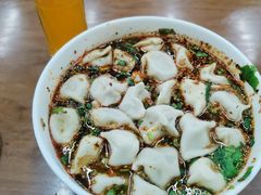 酸汤牛肉水饺-回坊马二饺子馆