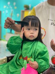 -爆米花儿童美发乐园