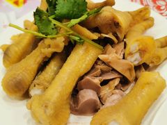 -月亮房·白斩鸡(娄山关路店)