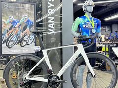 -迪卡侬(南二环店)