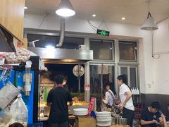 -郭记小街麻辣烫(南小街总店)