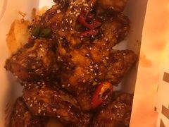 甜辣带骨炸鸡-BHC炸鸡(明洞总店)