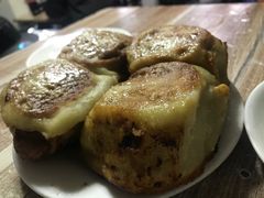 -宝瑞门钉肉饼店