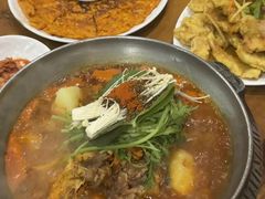 -喇喇排骨火锅·传统韩式脊骨汤(望京西园总店)