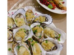 -三亚新鸿港水果一级批发市场