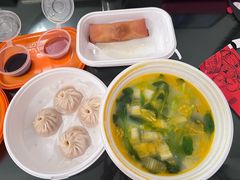 -馋三尺蟹粉小笼(人民广场店)